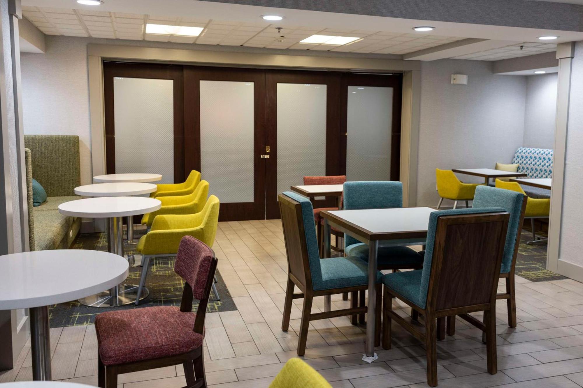 Hampton Inn Kent/Akron Area Eksteriør bilde