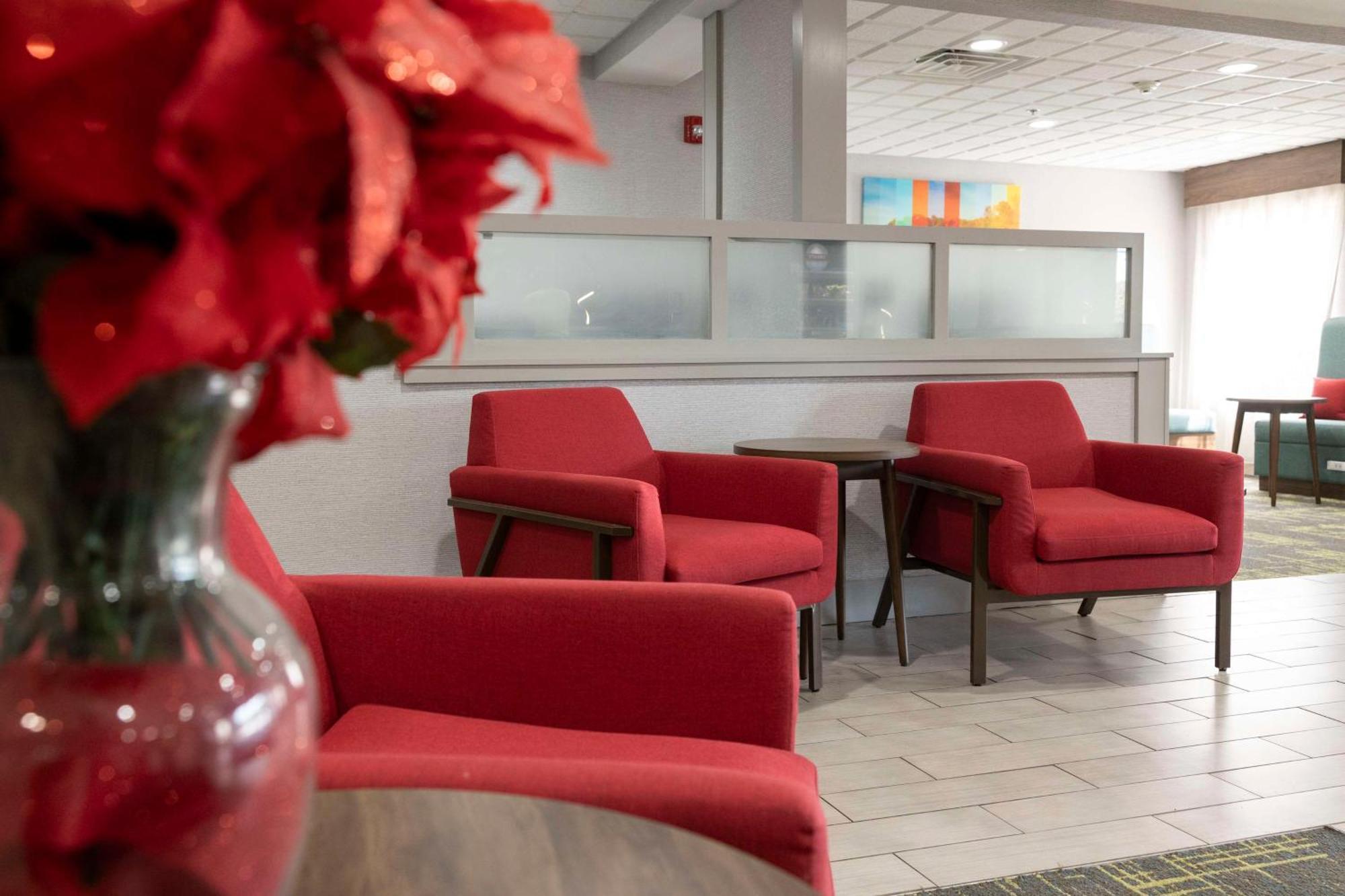 Hampton Inn Kent/Akron Area Eksteriør bilde