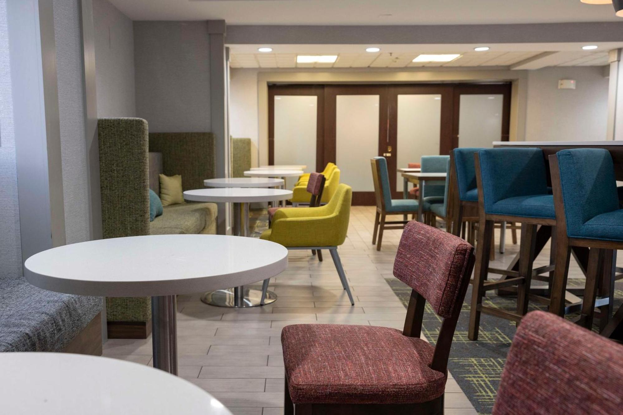 Hampton Inn Kent/Akron Area Eksteriør bilde